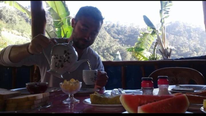Rawana Mountain View Homestay Ella Bilik gambar